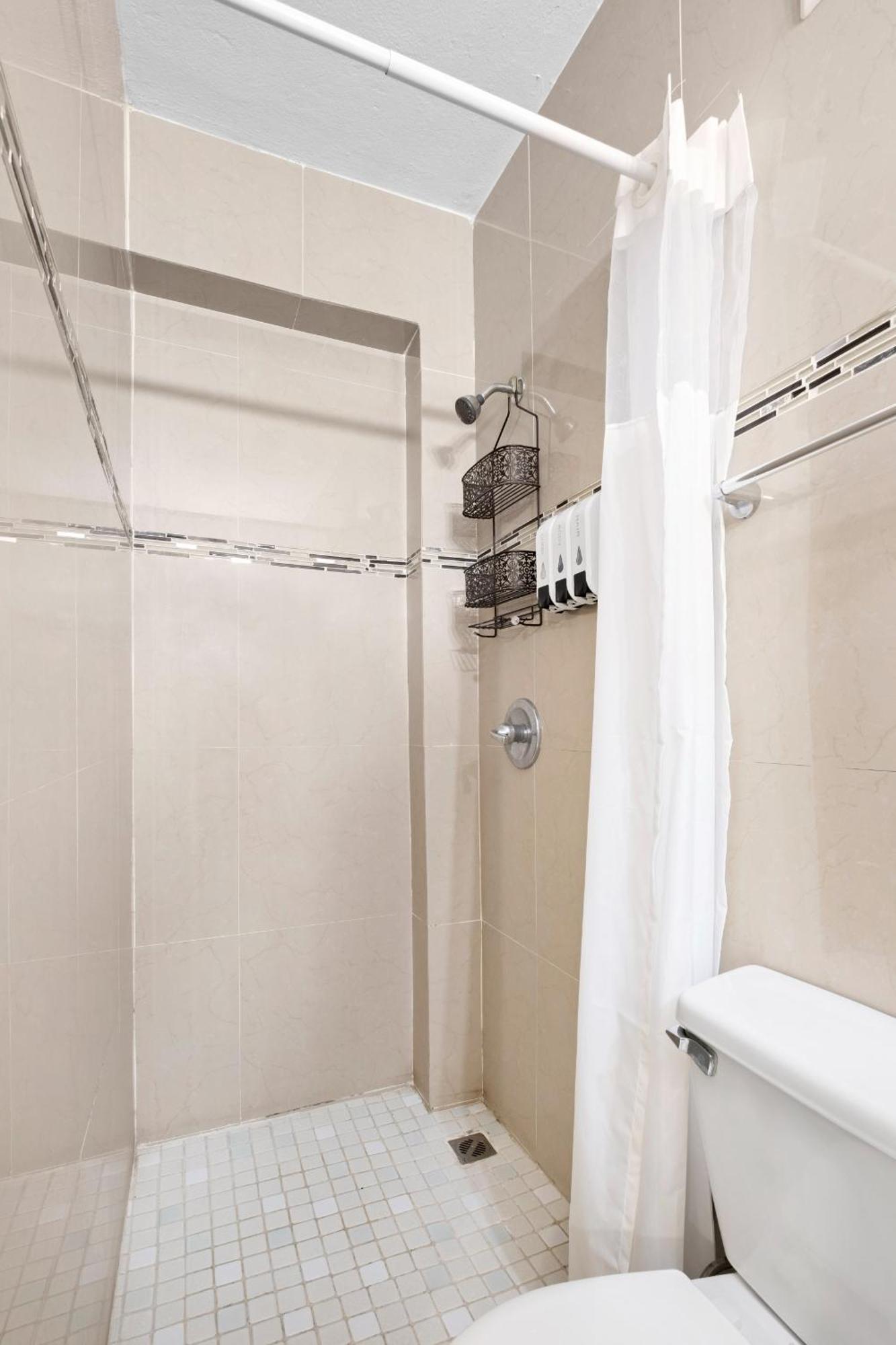 Prime Location At Condado Beach 1Br 1Ba - Apt 8 San Juan Eksteriør billede