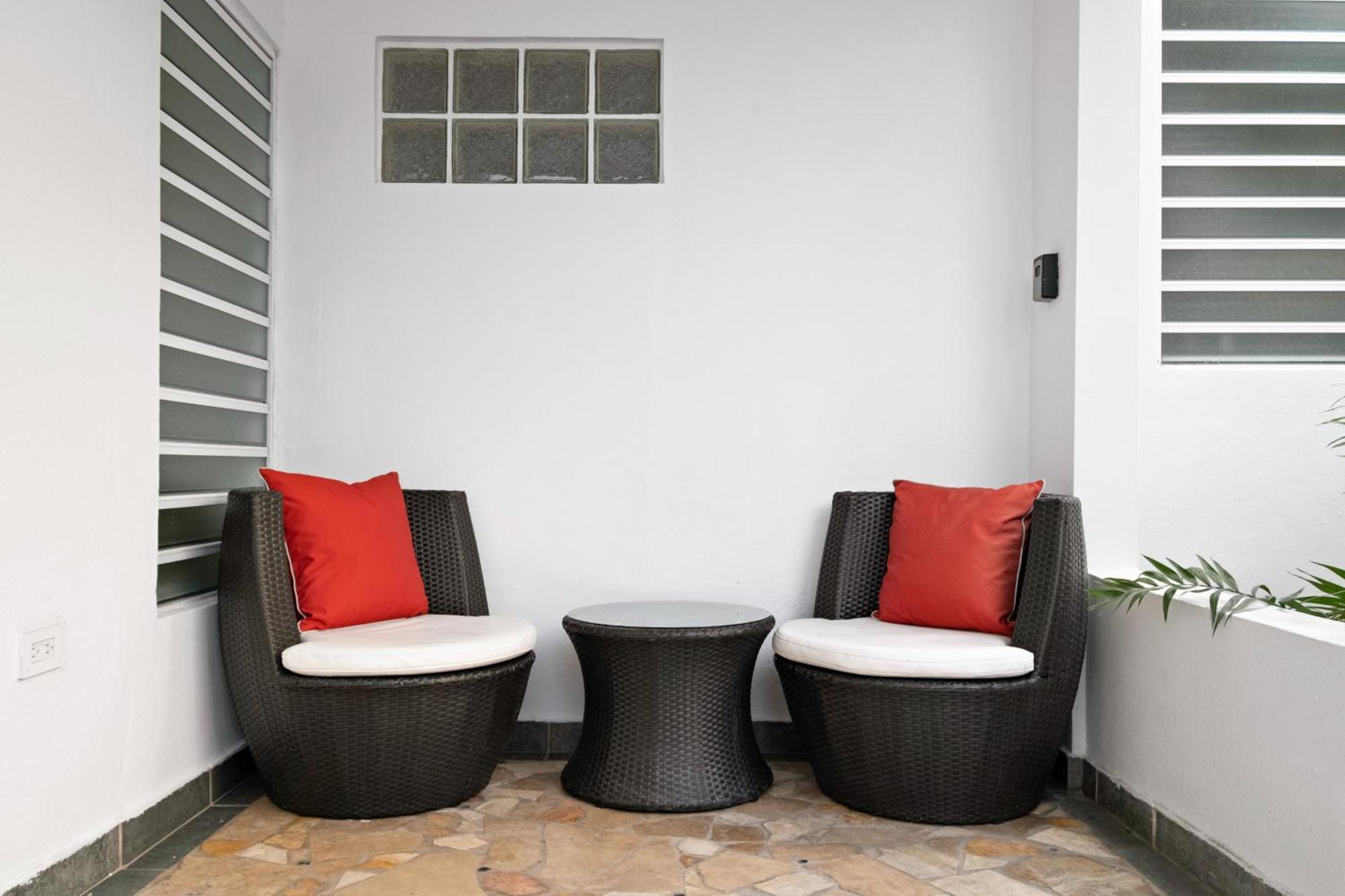 Prime Location At Condado Beach 1Br 1Ba - Apt 8 San Juan Eksteriør billede